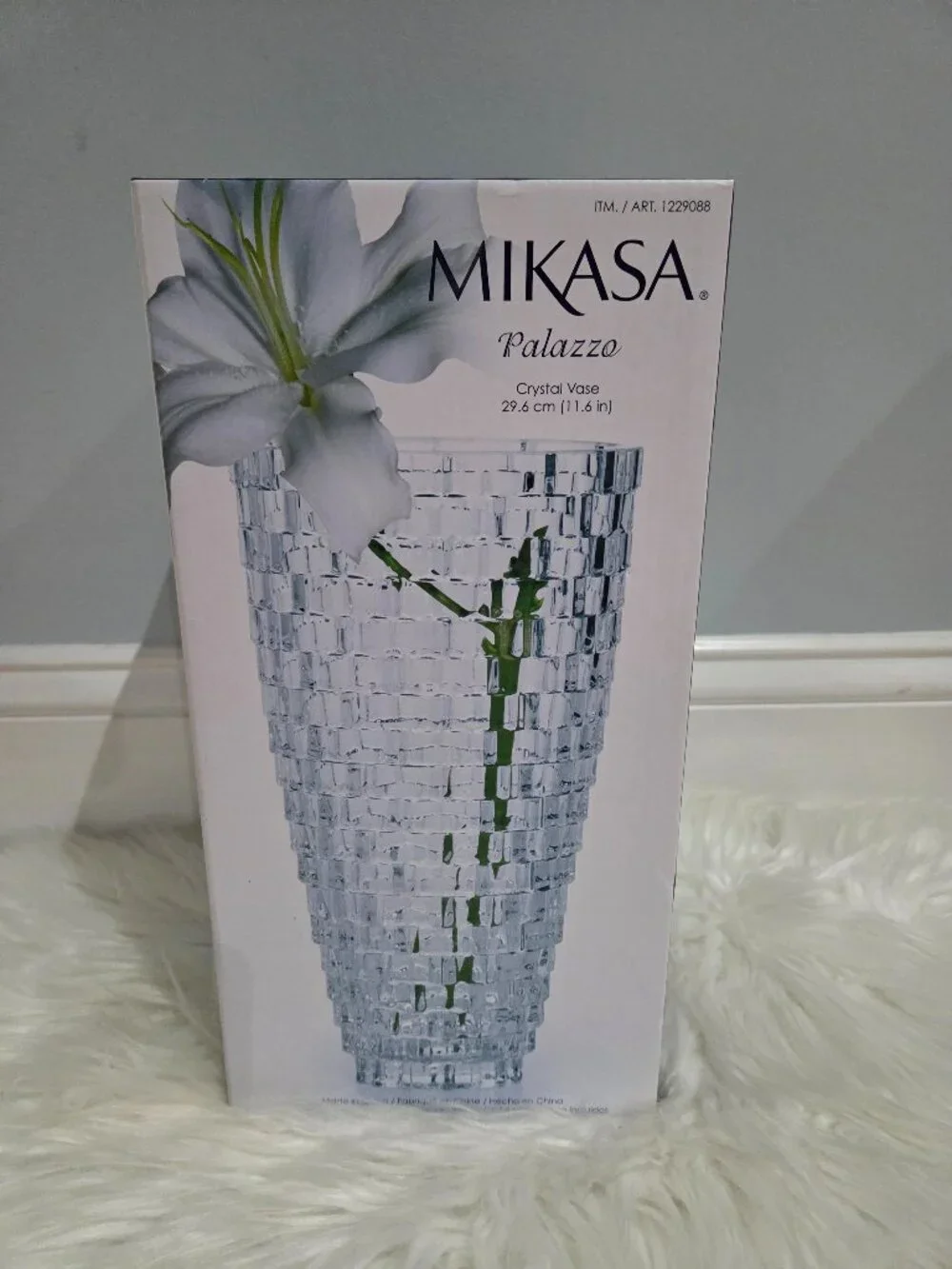 Mikasa Palazzo Crystal Vase